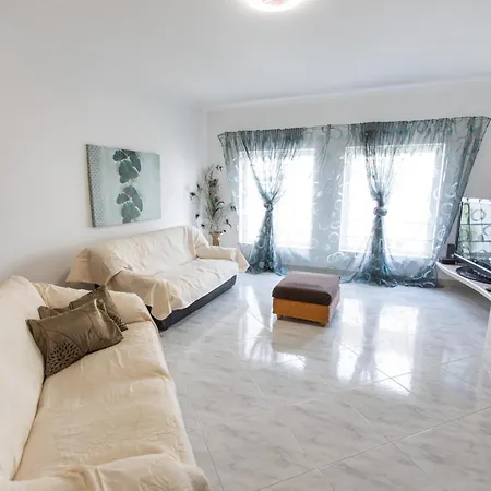 Moradia Mendes By Urban Beach Rentals Pensionat
