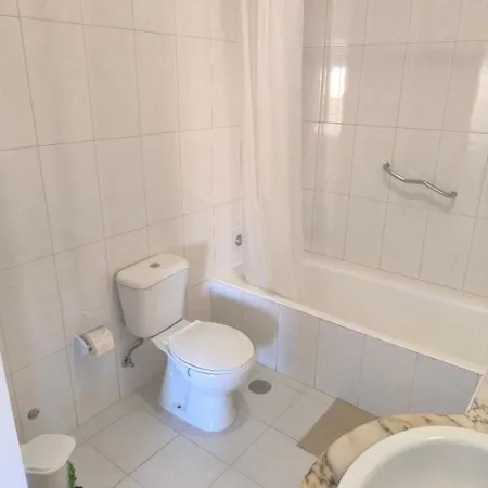 Rooming House 3*