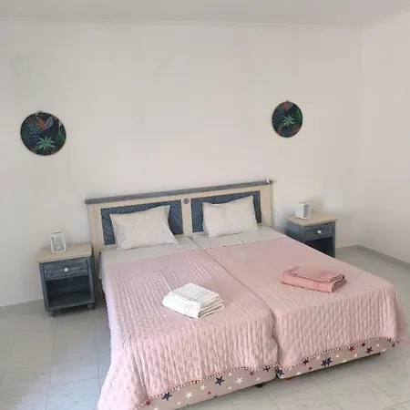 Pensionat Rooming House 3*