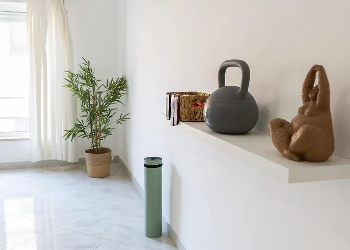 Affittacamere Urban - Moradia Mendes 3*