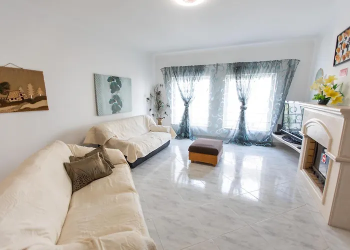 Urban - Moradia Mendes Affittacamere