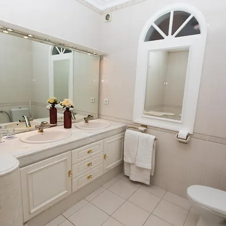 Moradia Mendes By Urban Beach Rentals Vendégház 3*