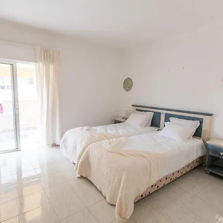 Moradia Mendes By Urban Beach Rentals Vendégház 3*